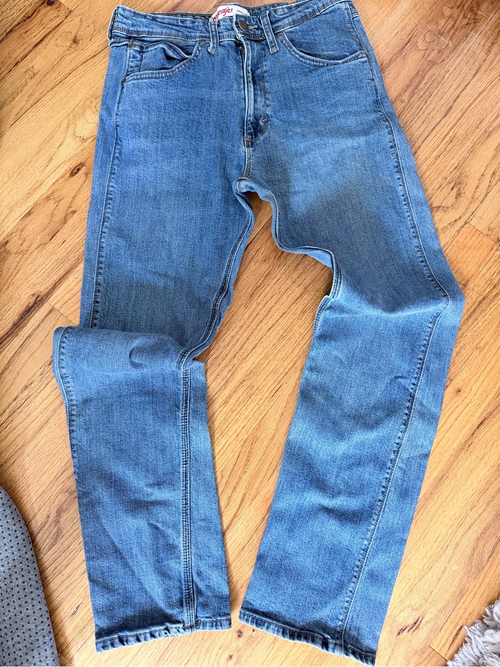 Wrangler Men's Light Blue Straight Jeans